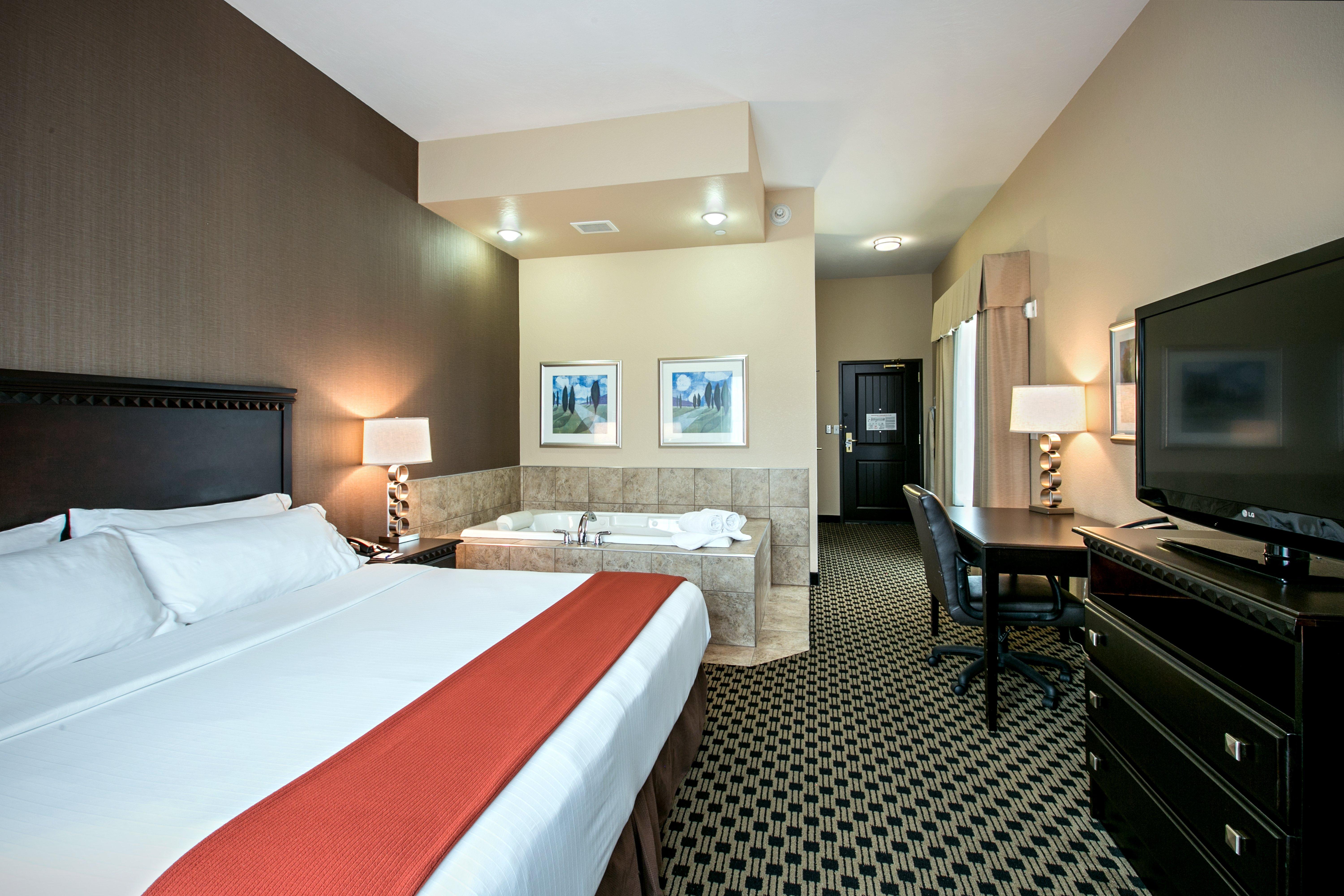 Holiday Inn Express & Suites - Green Bay East By Ihg Dış mekan fotoğraf