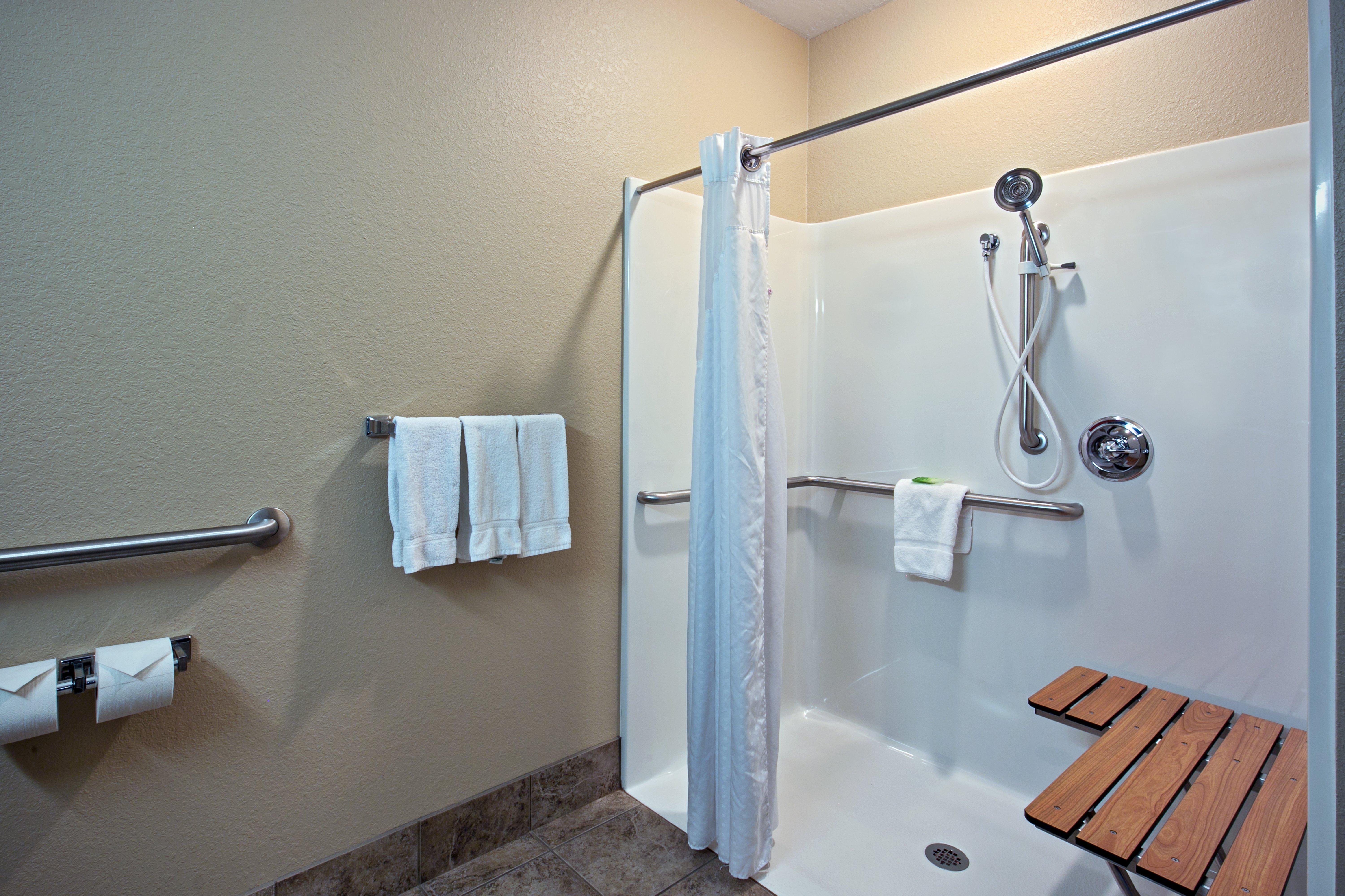 Holiday Inn Express & Suites - Green Bay East By Ihg Dış mekan fotoğraf