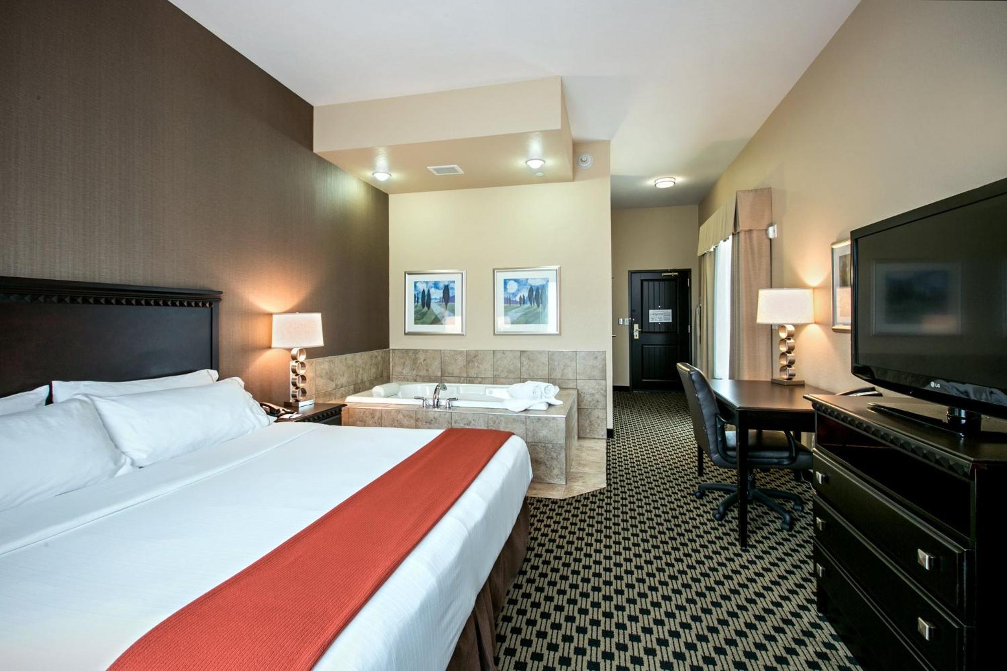 Holiday Inn Express & Suites - Green Bay East By Ihg Dış mekan fotoğraf