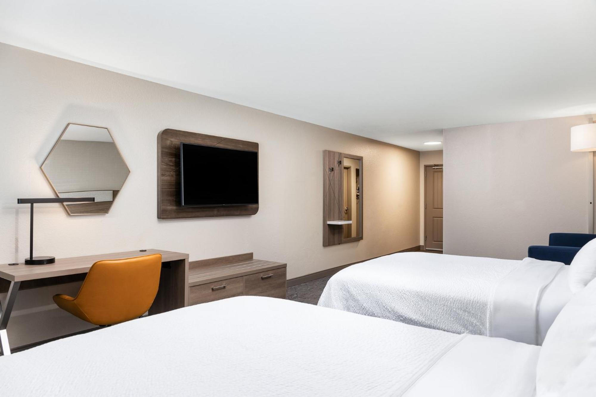 Holiday Inn Express & Suites - Green Bay East By Ihg Dış mekan fotoğraf