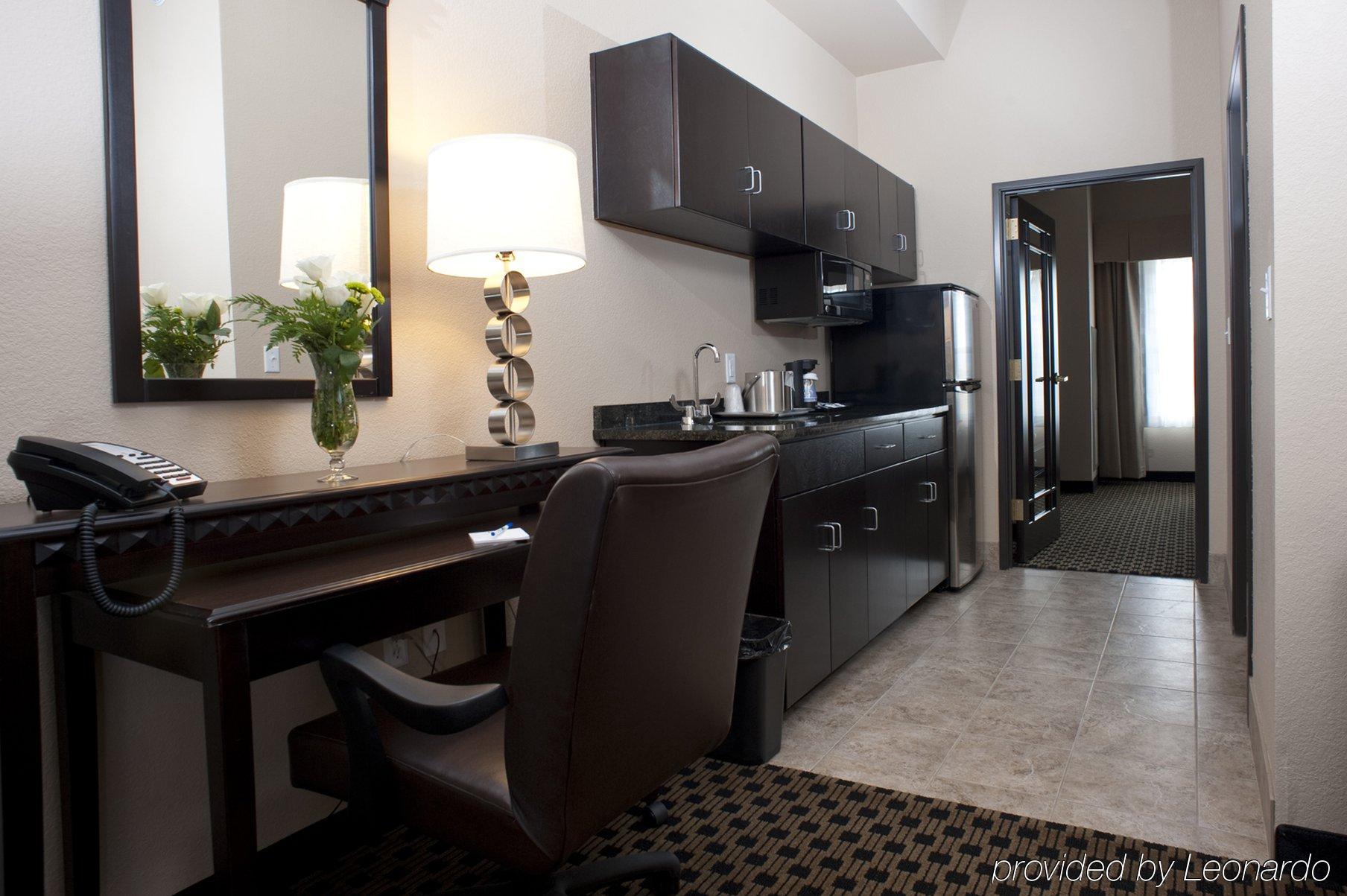 Holiday Inn Express & Suites - Green Bay East By Ihg Oda fotoğraf