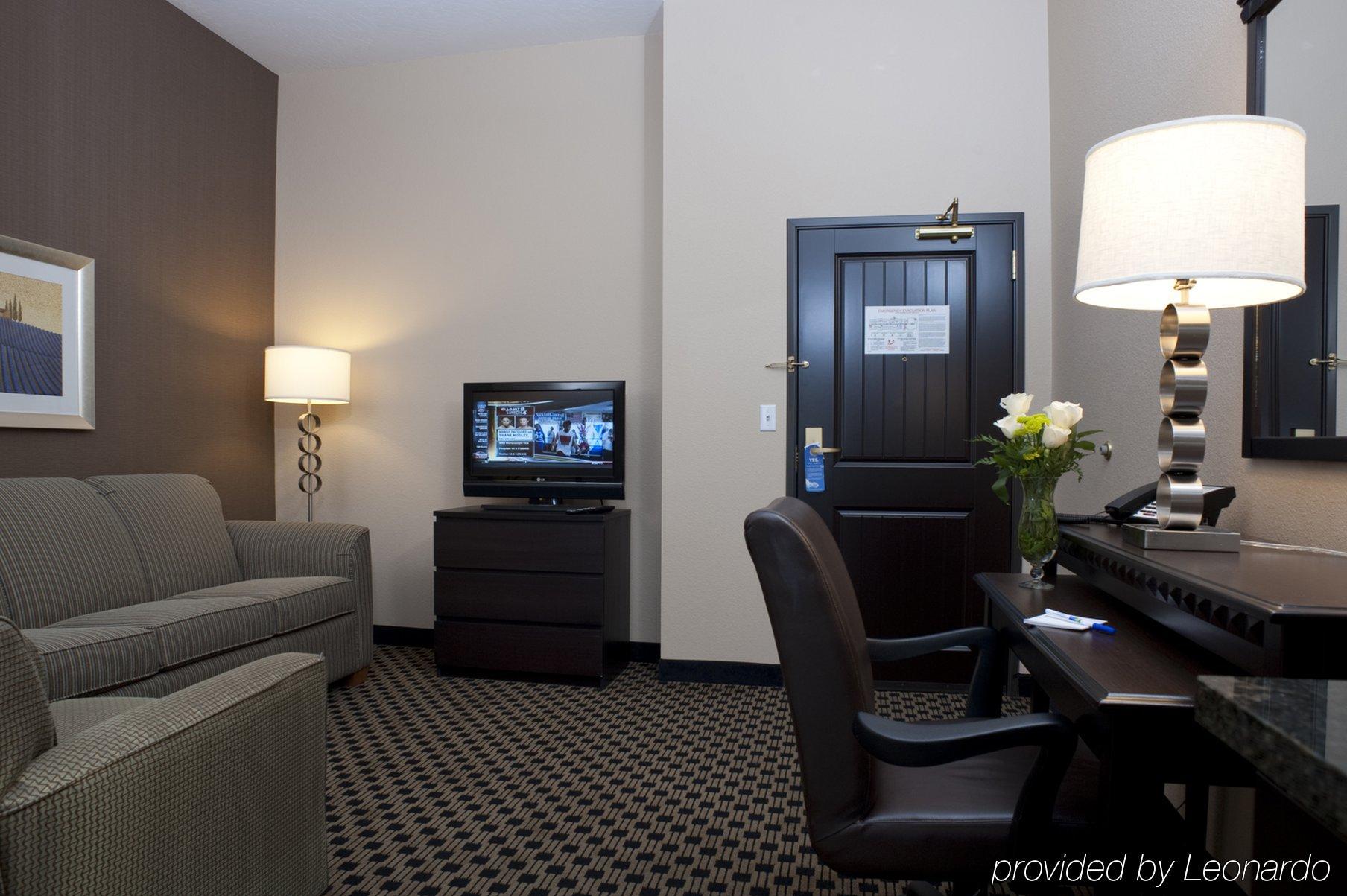 Holiday Inn Express & Suites - Green Bay East By Ihg Oda fotoğraf